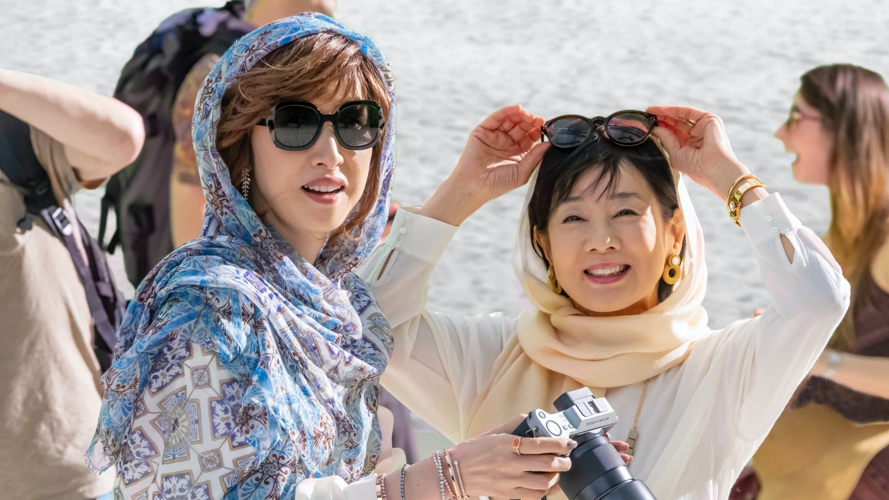 THE BUCKET LIST traveling