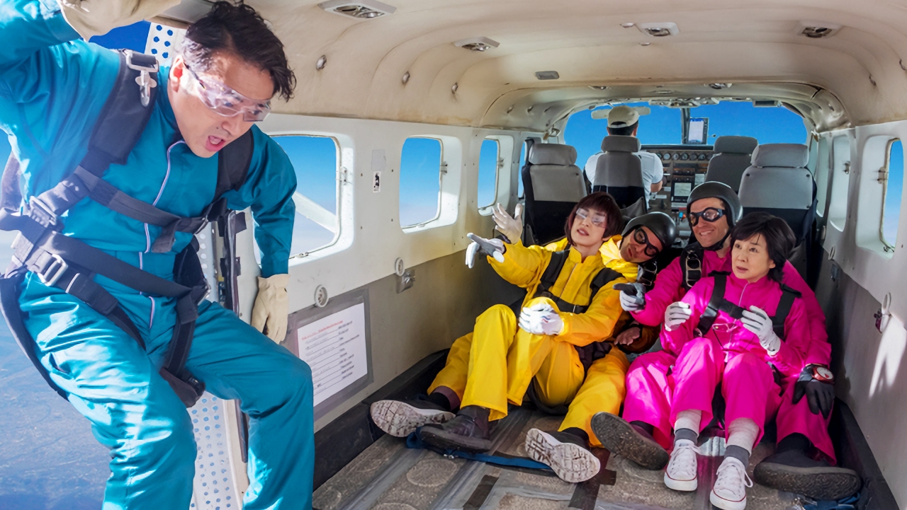 THE BUCKET LIST sky diving