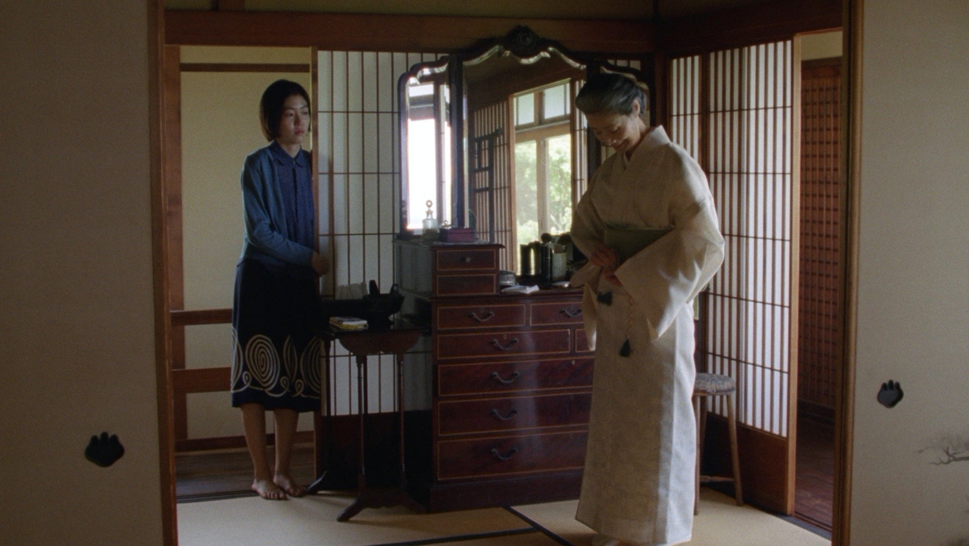 A GARDEN OF THE CAMELLIAS slide 3