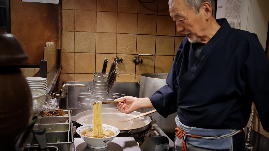 Movie - Come Back Anytime slide 2